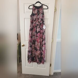 New wo Tags R&M Richards Floral Prom Dress w/Shimmering Rose Gold Accents